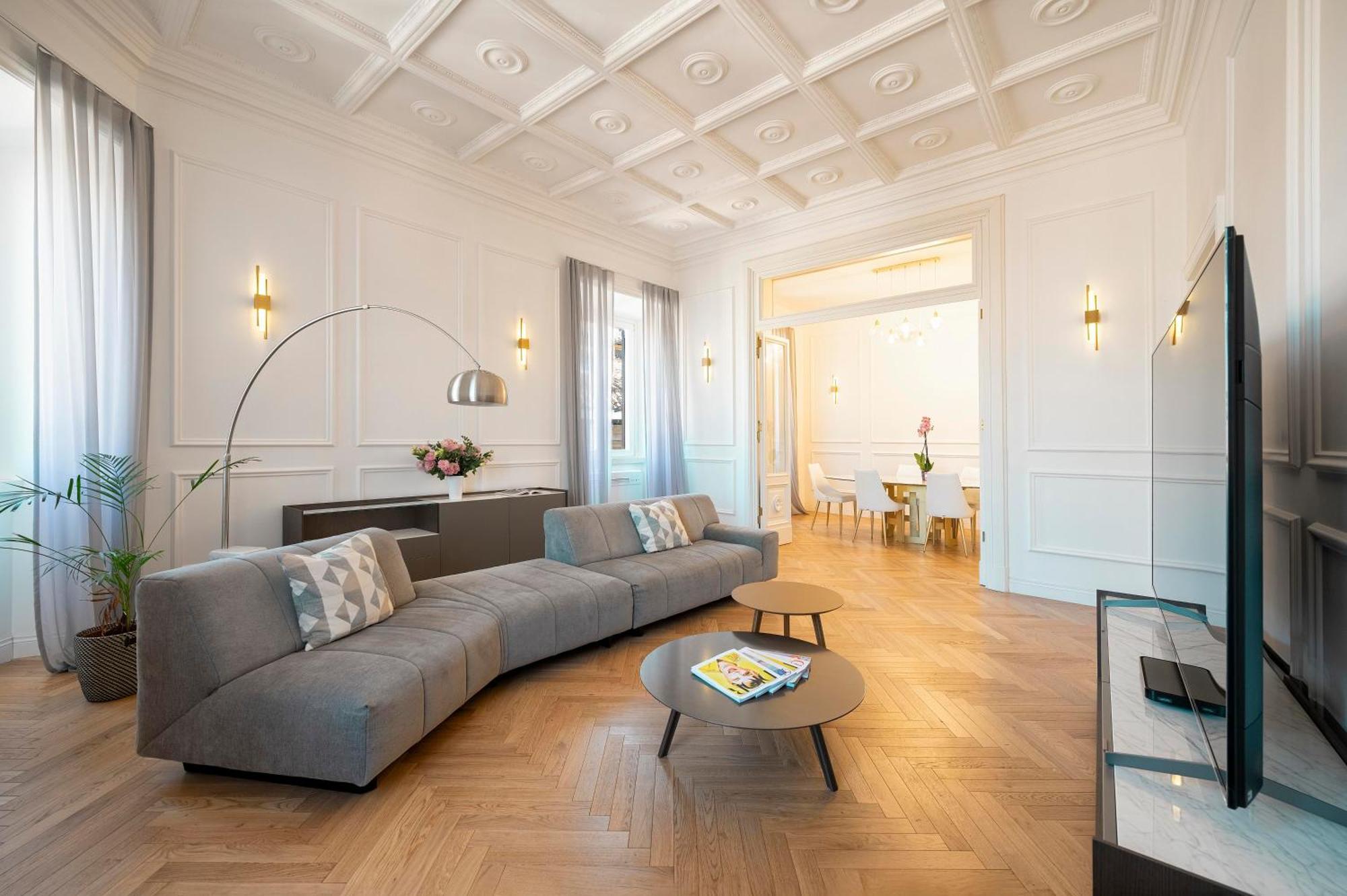 Sjr Luxury Apartment Trevi Fountain Roma Esterno foto