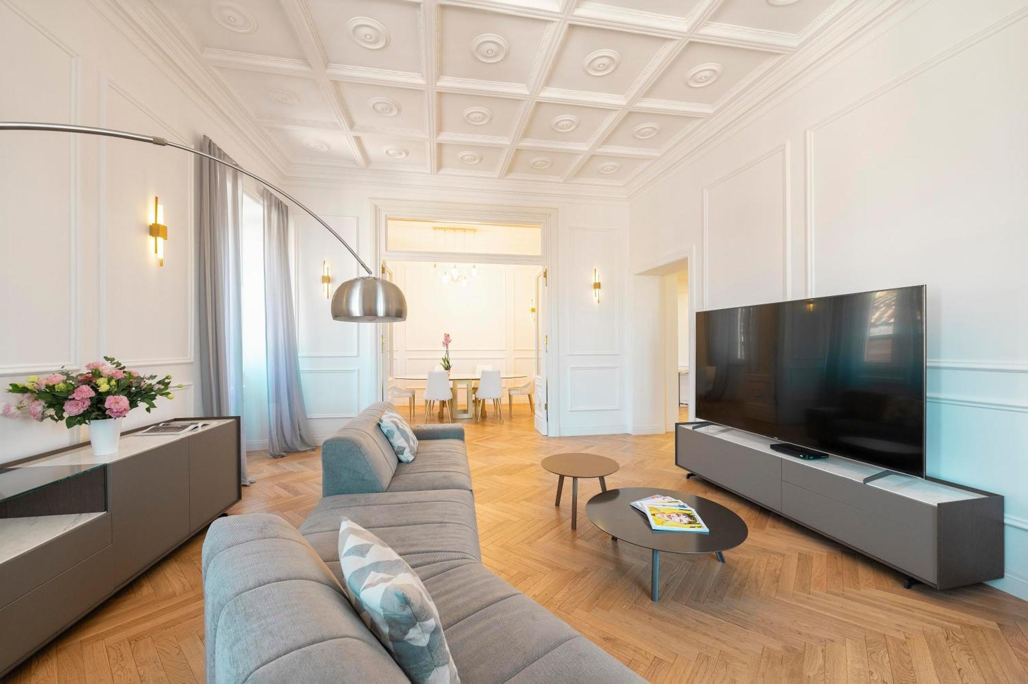 Sjr Luxury Apartment Trevi Fountain Roma Esterno foto
