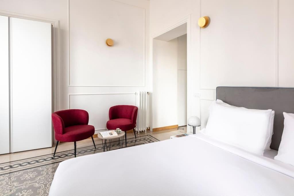 Sjr Luxury Apartment Trevi Fountain Roma Esterno foto