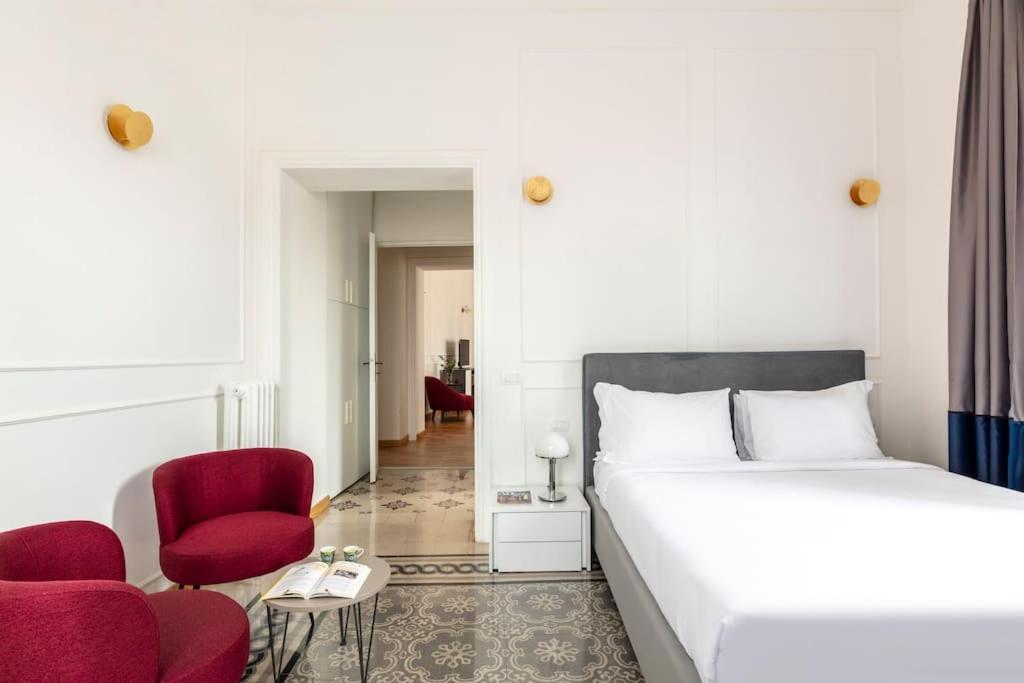Sjr Luxury Apartment Trevi Fountain Roma Esterno foto